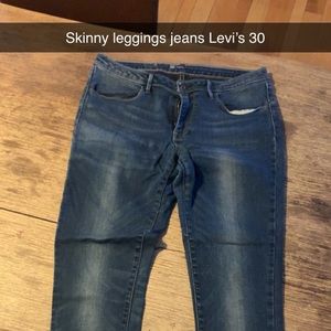 Levi’s skinny jeggings - fits so well size 30 waist